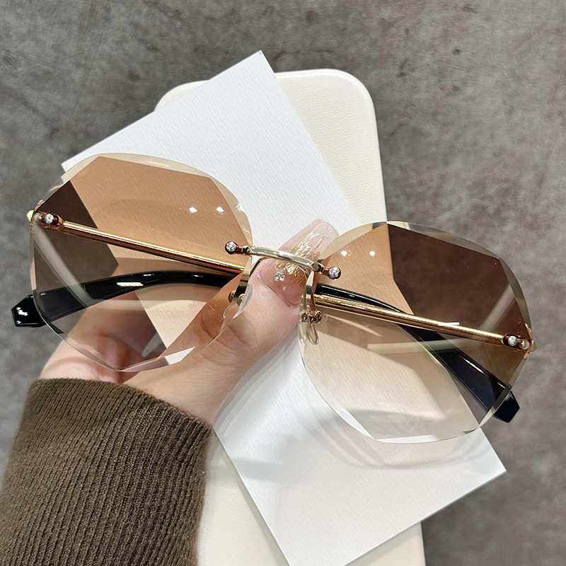 Vintage Oversized Irregular Ri - Metal Photo Panel recensione e prezzo