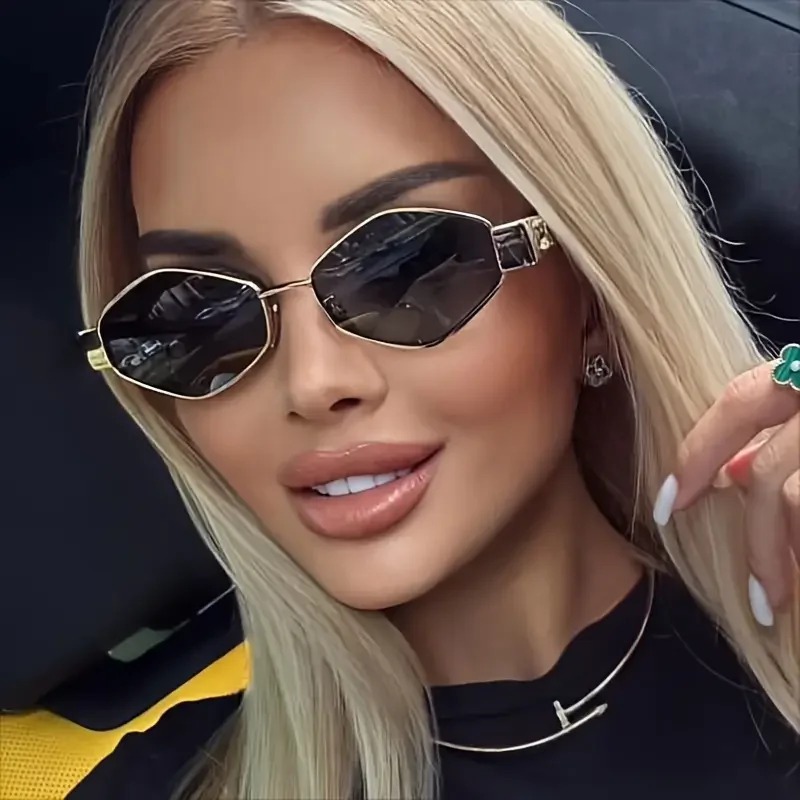 Vintage Punk Style Sunglasses  - Metal Photo Panel recensione e prezzo