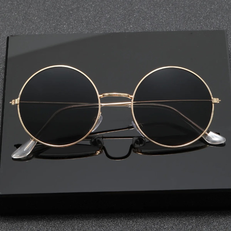 Retro Men Punk Style Sunglasse - Metal Photo Panel recensione e prezzo