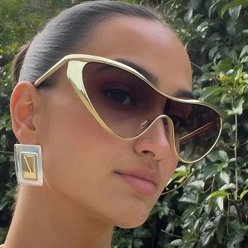 Rimless Y2K Style Sunglasses R - Metal Photo Panel recensione e prezzo