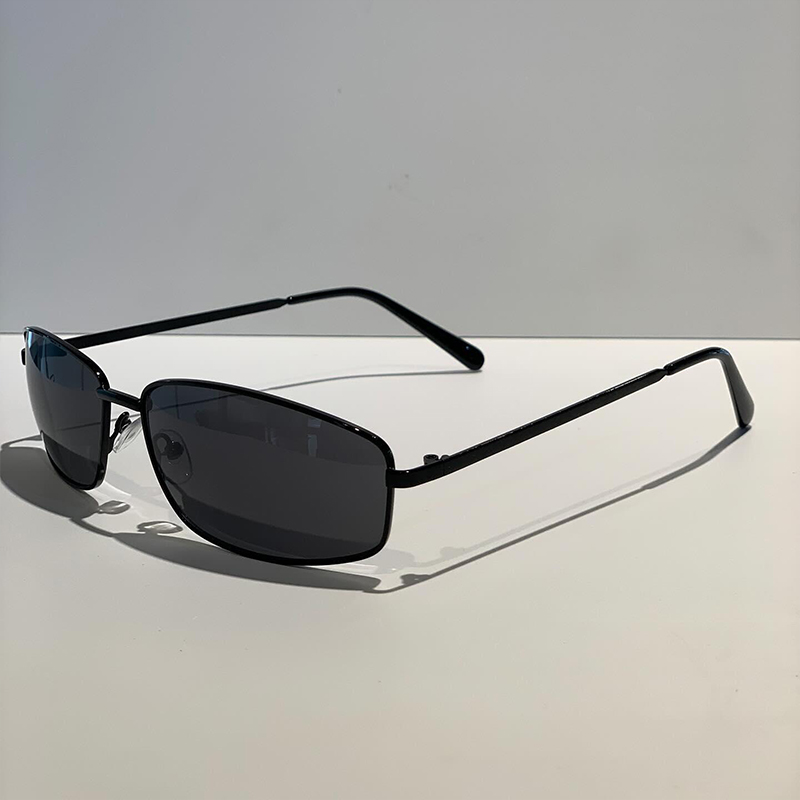Women's y2k Sunglasses Stylish - Metal Photo Panel recensione e prezzo