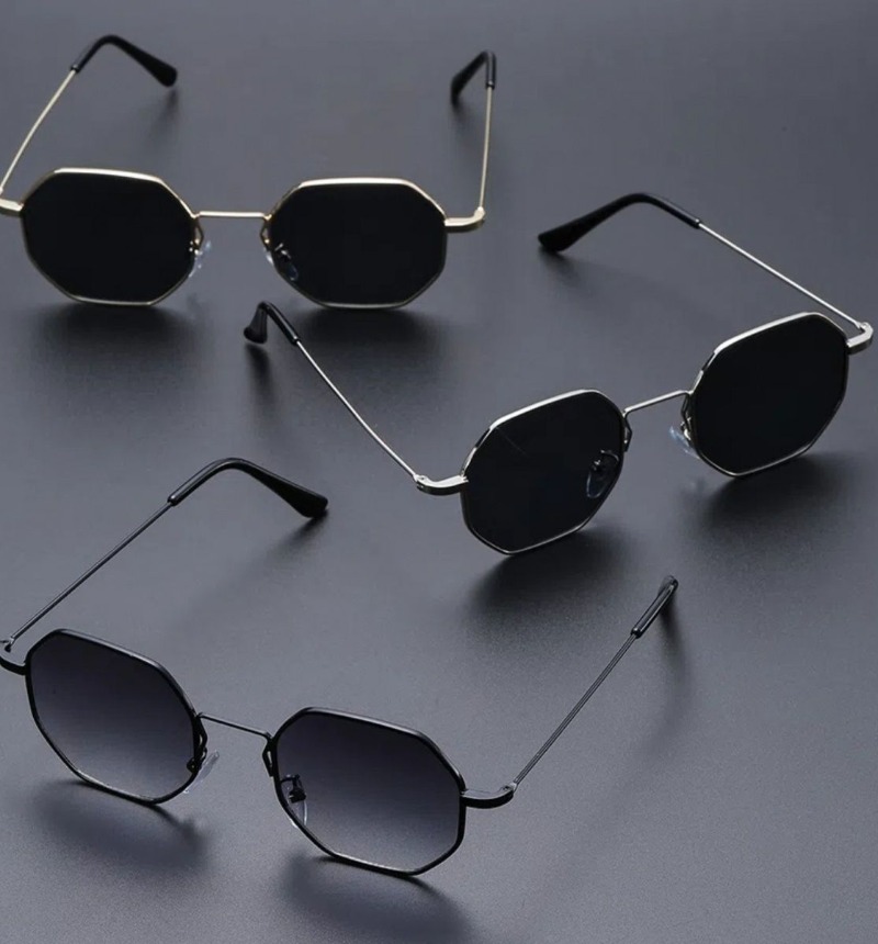 Sexy Small Square Sunglasses W - Metal Photo Panel recensione e prezzo